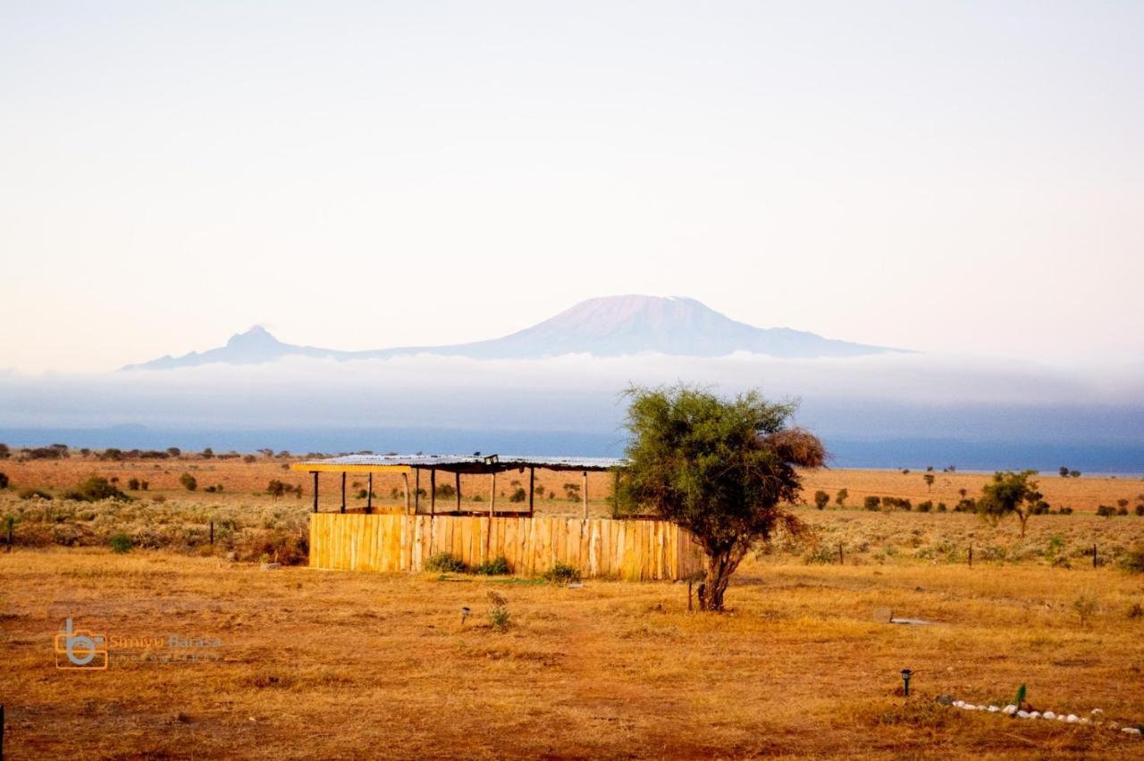 Amboseli Redhouse Apartment Exterior foto